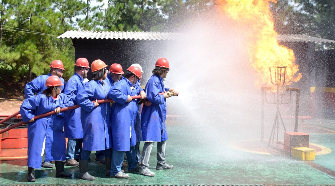Treinamento de Brigada de Incêndio em Marília